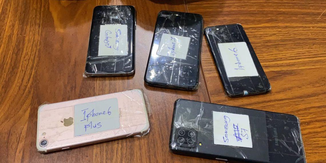 Suspected Phone Thief Swallows SIM Cards as Police Recover Stolen Items in Central Region